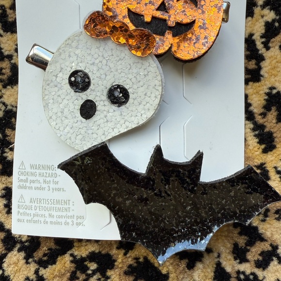 Claire’s Halloween hair clips set (NWT) - Picture 3 of 4
